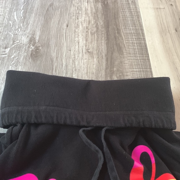 PINK Victoria's Secret Women's Black Hoodie - Picture 4 of 4